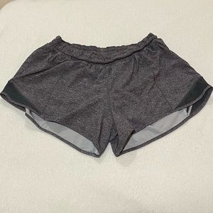 Lululemon Hotty Hot 4” Size 12 Tall Grey